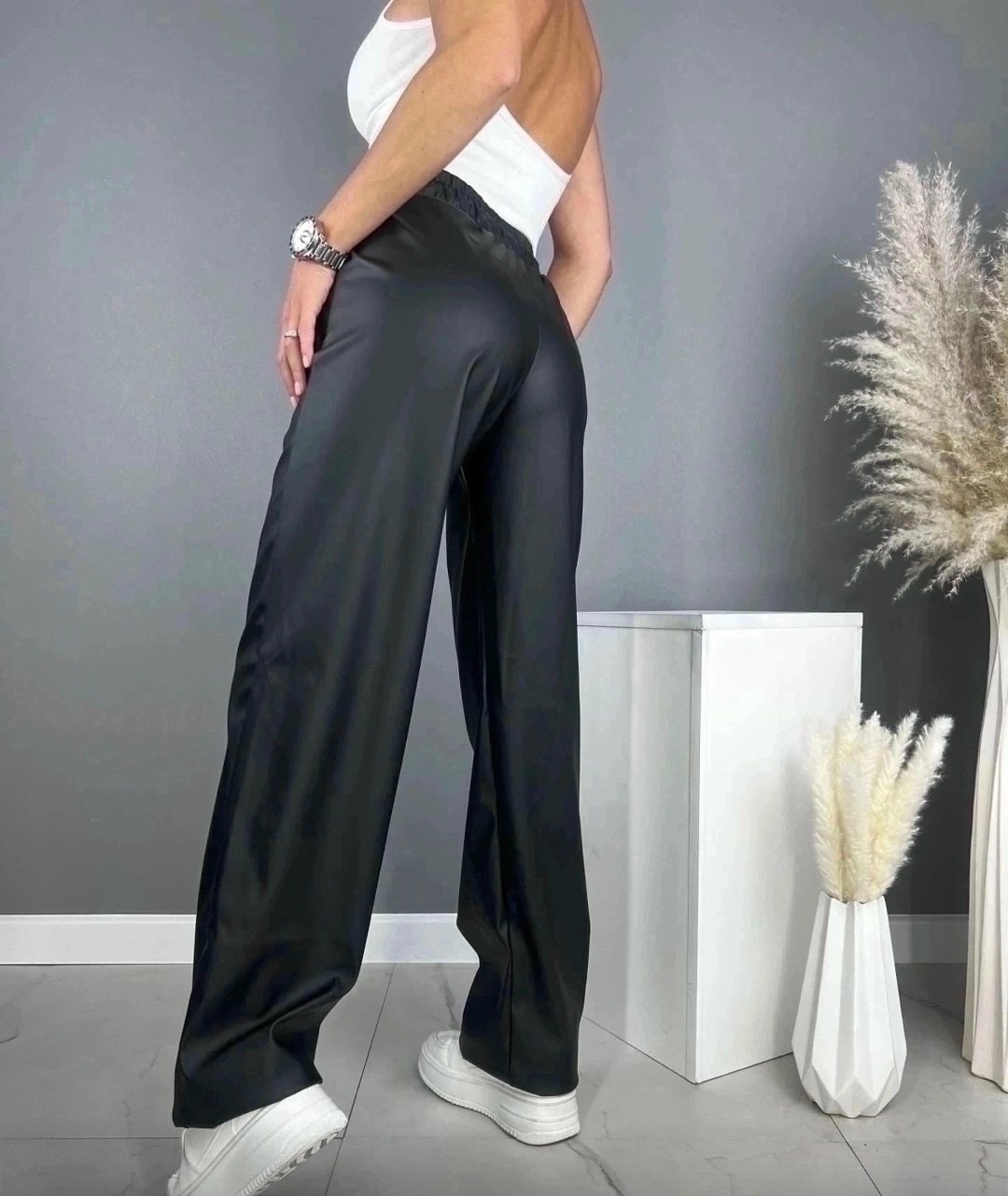 брюки палаццо из экокожи,брюки женские эко кожа,брюки из эко кожи,кожаные брюки палаццо,палаццо кожаные матовые женские брюки