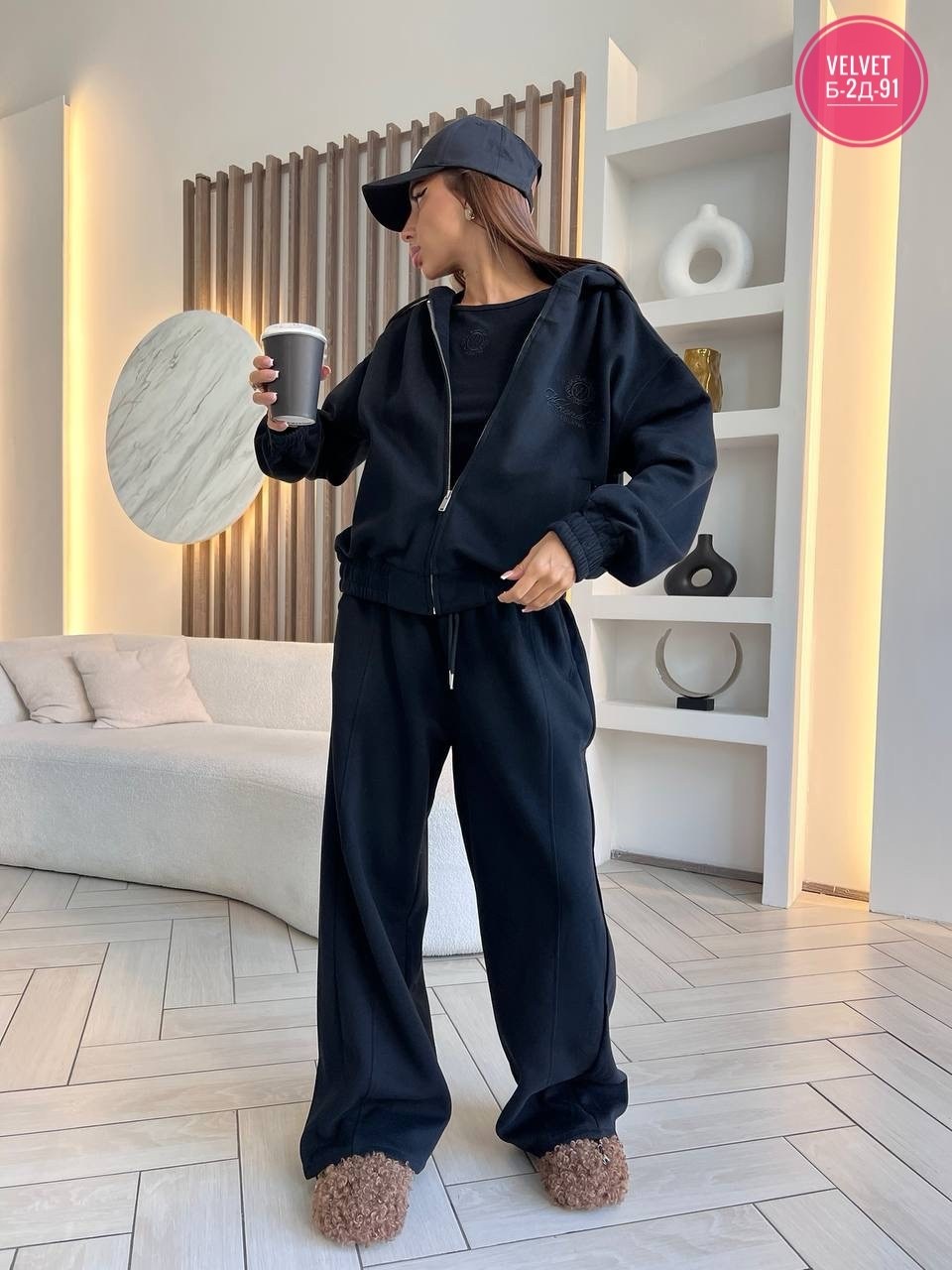 спортивные костюмы женские,спортивные костюм,костюм стильный,костюм тройка женский,бежевый костюм