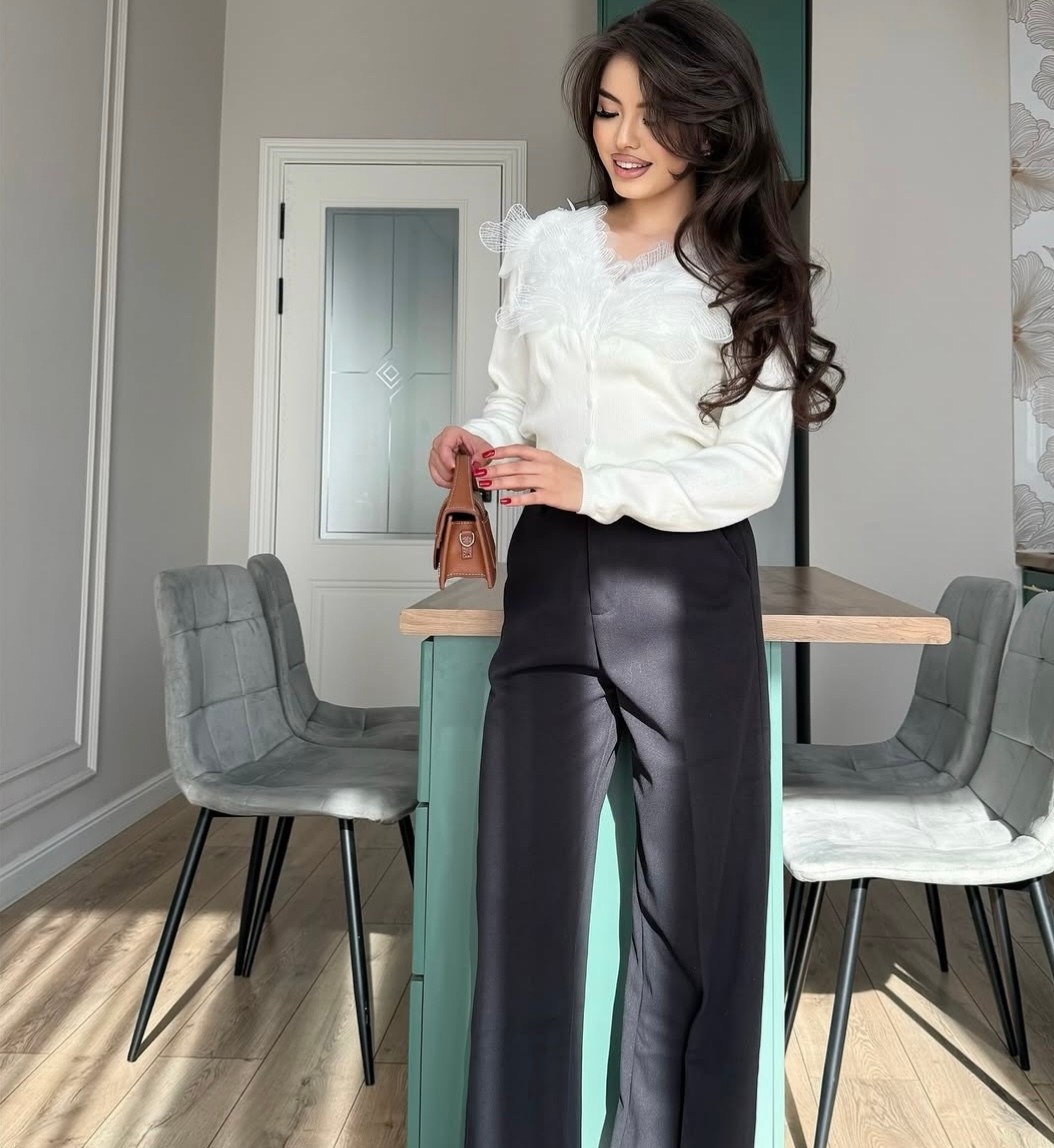 блузка элегантная,блузка с рюшами,блузка с оборками,нарядная блузка,блузка белая нарядная