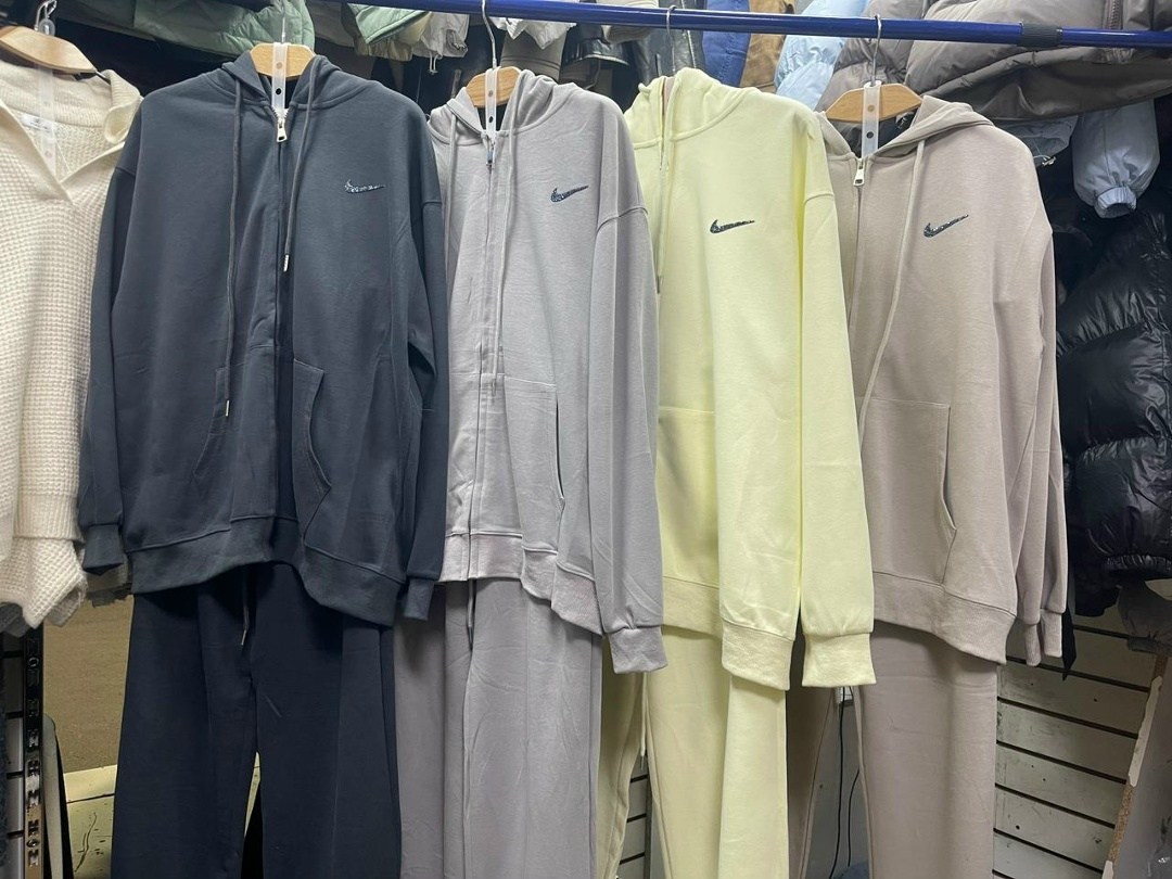 спортивные костюм,костюмы спортивные женские,nike спортивный костюм,костюм спортивный на флисе,спортивные костюмы 2025