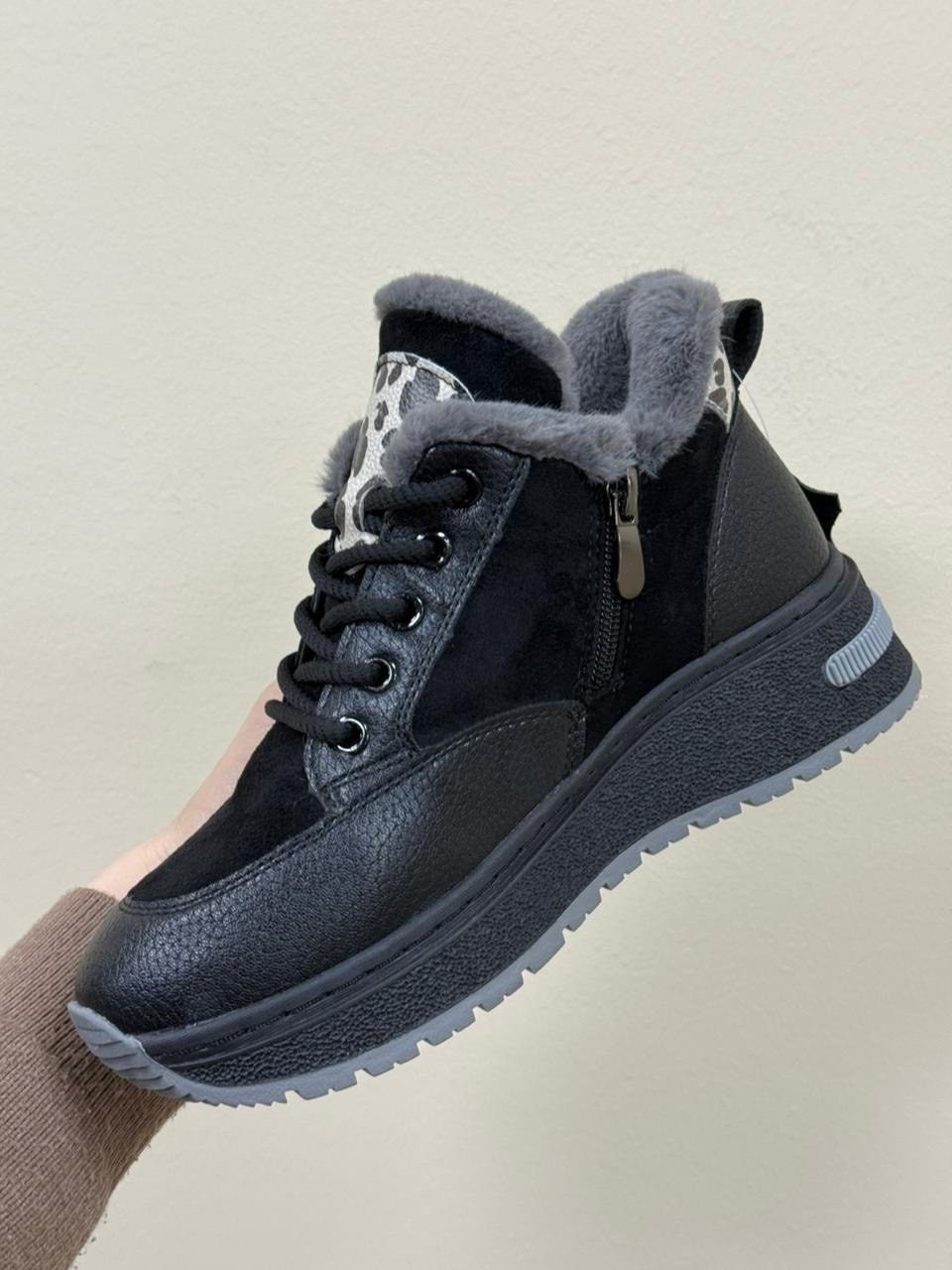 ,женские ботинки,зимние женские кроссовки,кроссовки женские зимние с мехом, женская зимняя