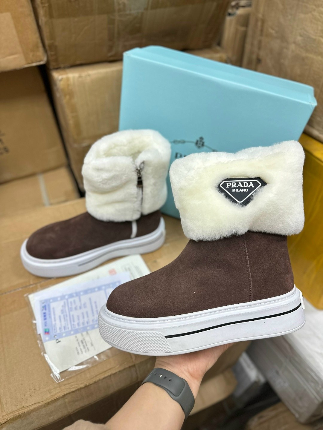 зимние ботинки prada женские,сапоги prada, женская зимняя,ботинки prada,