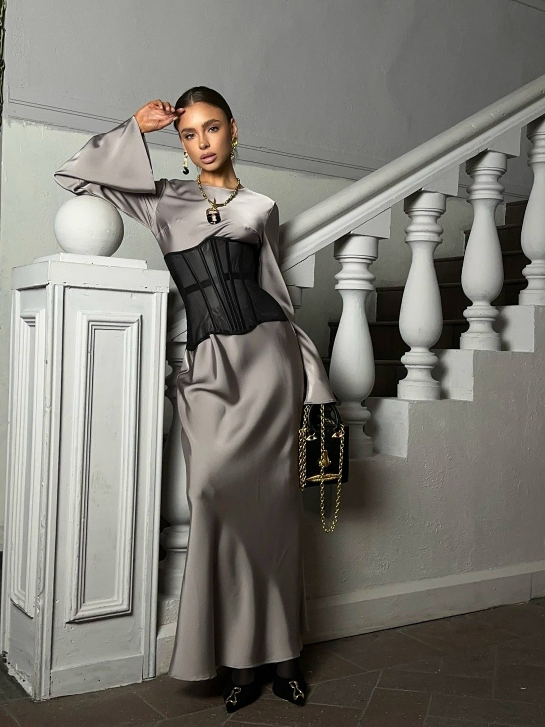 корсет,дизайнерские корсеты,корсет женский,корсет на талию,корсет платье