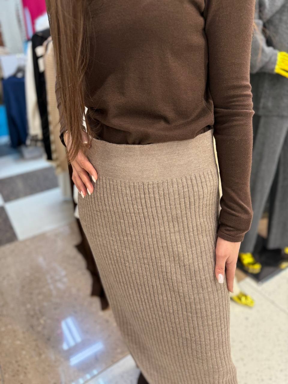 трикотажная юбка,трикотажная юбка макси,юбка лапша,юбка,юбка лапша миди