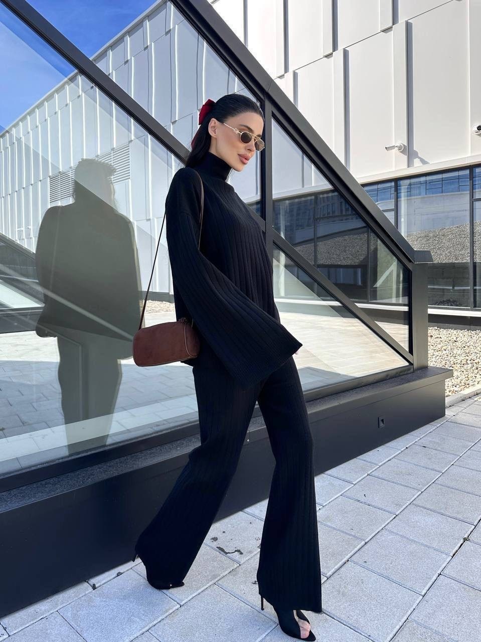 трикотажные костюмы,женский костюм вязаный,трикотажные костюмы женские,вязаные костюмы,костюмы брючные