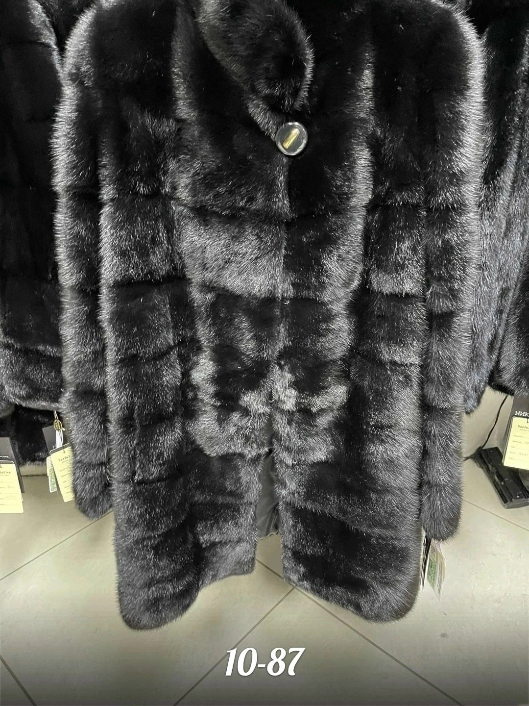 шуба норка,шуба норковая,шубы на рынке,шуба женская,шуба норковая с капюшоном