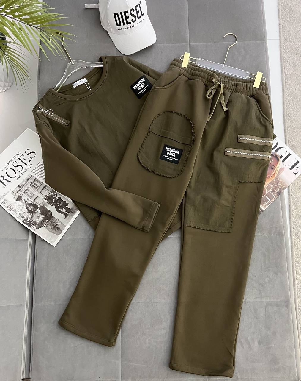 костюмы брючные,спортивные костюм,костюмы комплекты,свитшот и брюки,женский спортивный костюм