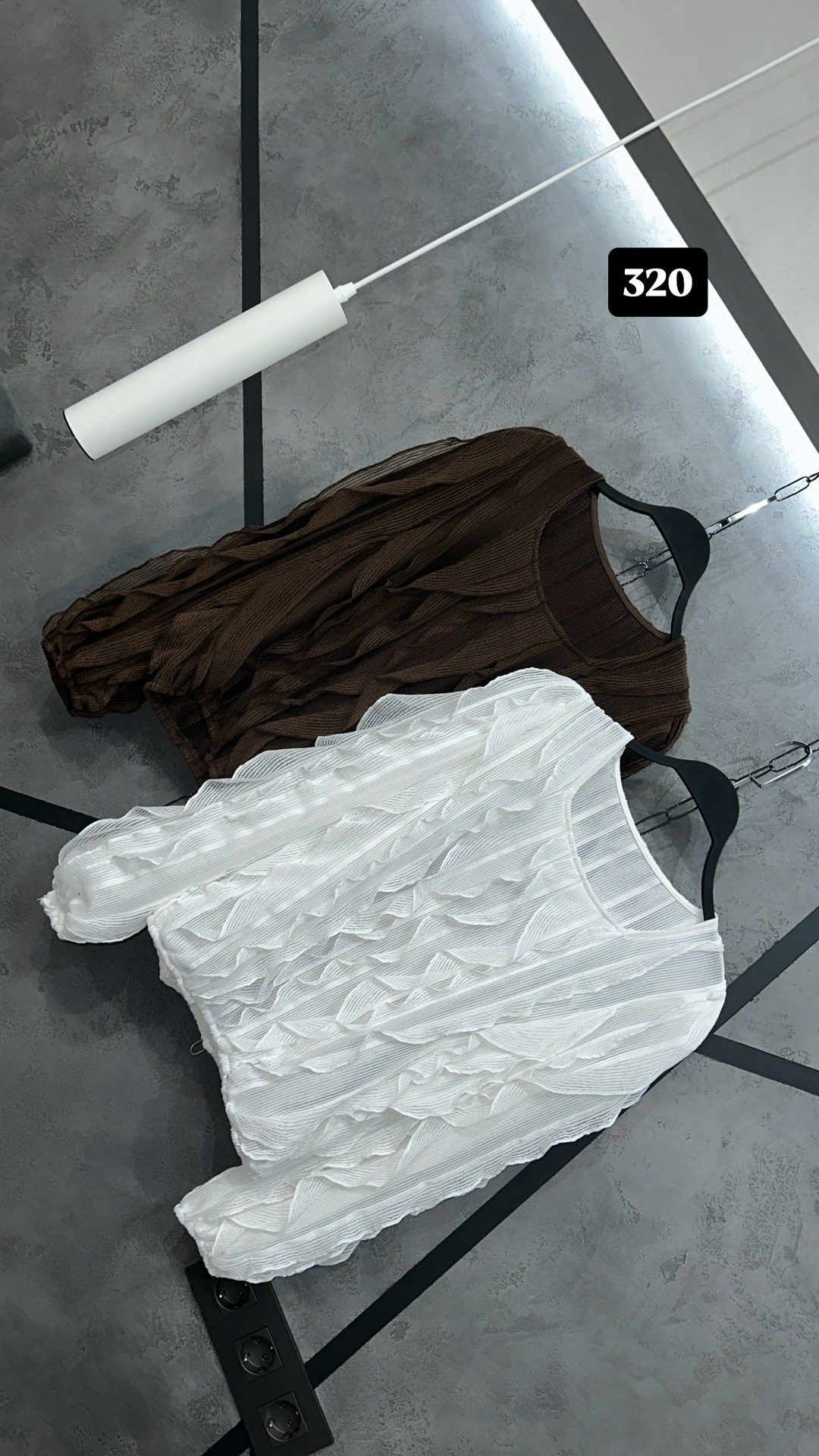 блузка с оборками,блузка нарядная с воланами,женская блузка,блузка с воланом,элегантные костюмы