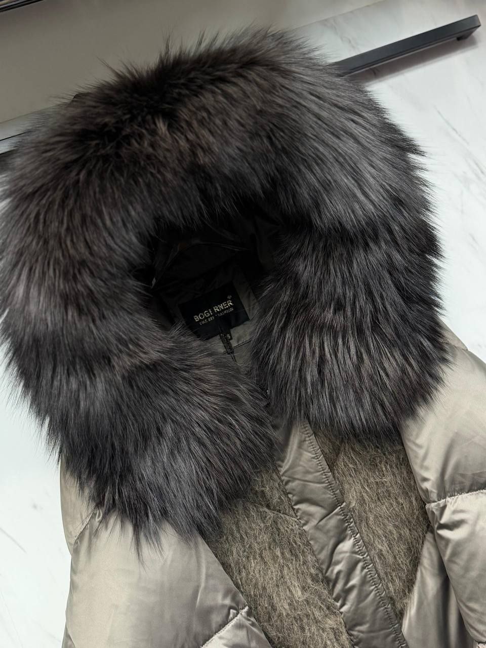 пуховики с мехом,женский пуховик с меховым воротником,пуховик куртка с мехом,короткий пуховик,пуховик