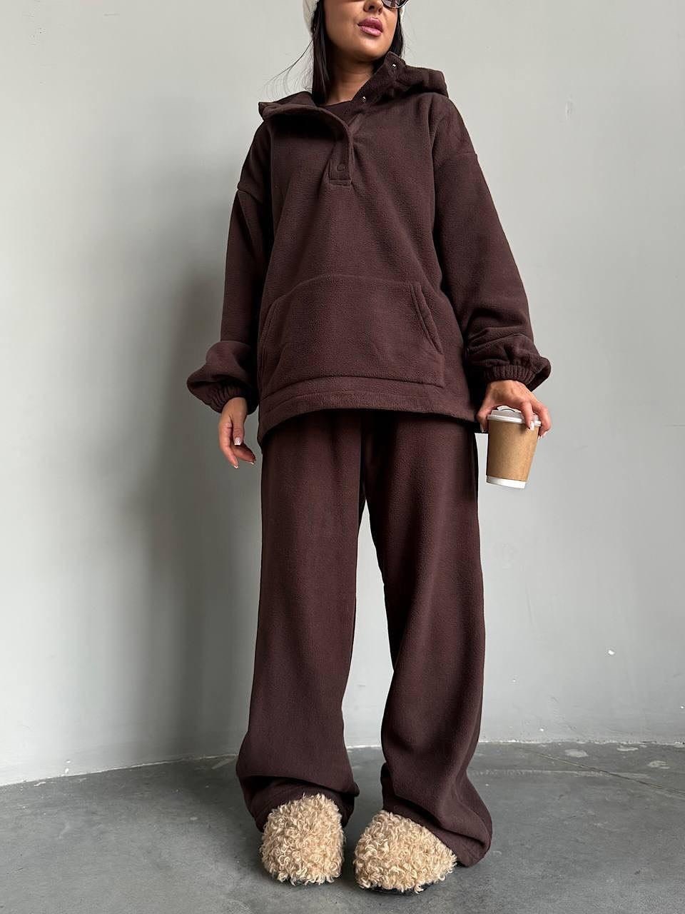 спортивные костюм,женский спортивный костюм,стильные костюмы,трикотажные костюмы,женский костюм на флисе