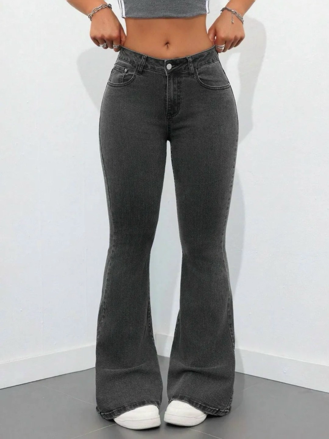 брюки джинсы,джинсы клеш черные,женские джинсы,широкие черные джинсы,прямые джинсы