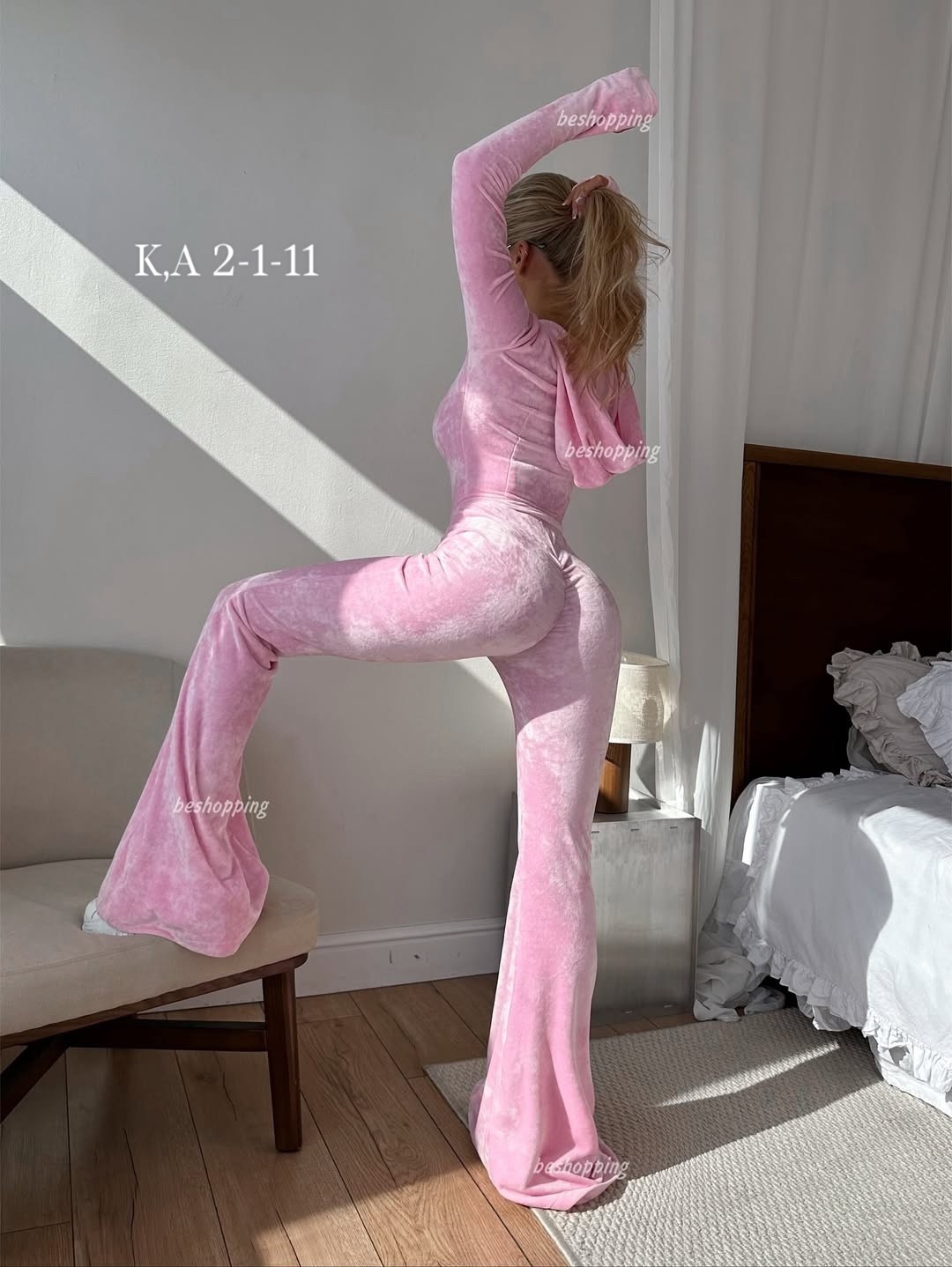 велюровые костюмы,женский велюровый костюм,велюровый костюм тройка женский,велюровый комбинезон,велюровый спортивная костюм