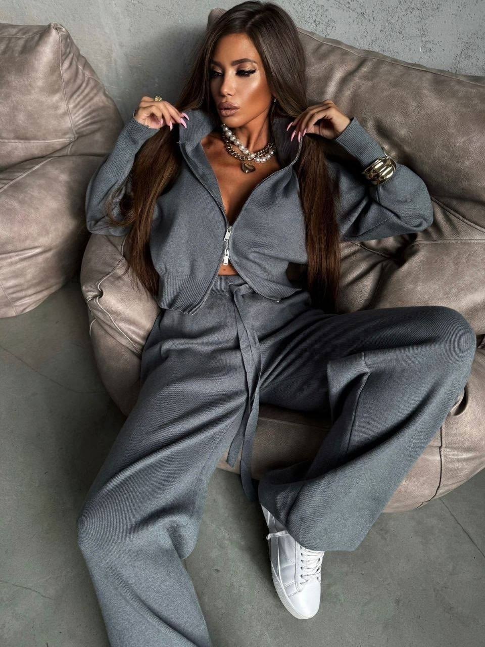 женские костюмы,женский костюм с брюками,костюм с брюками,модные костюмы,трикотажные костюмы