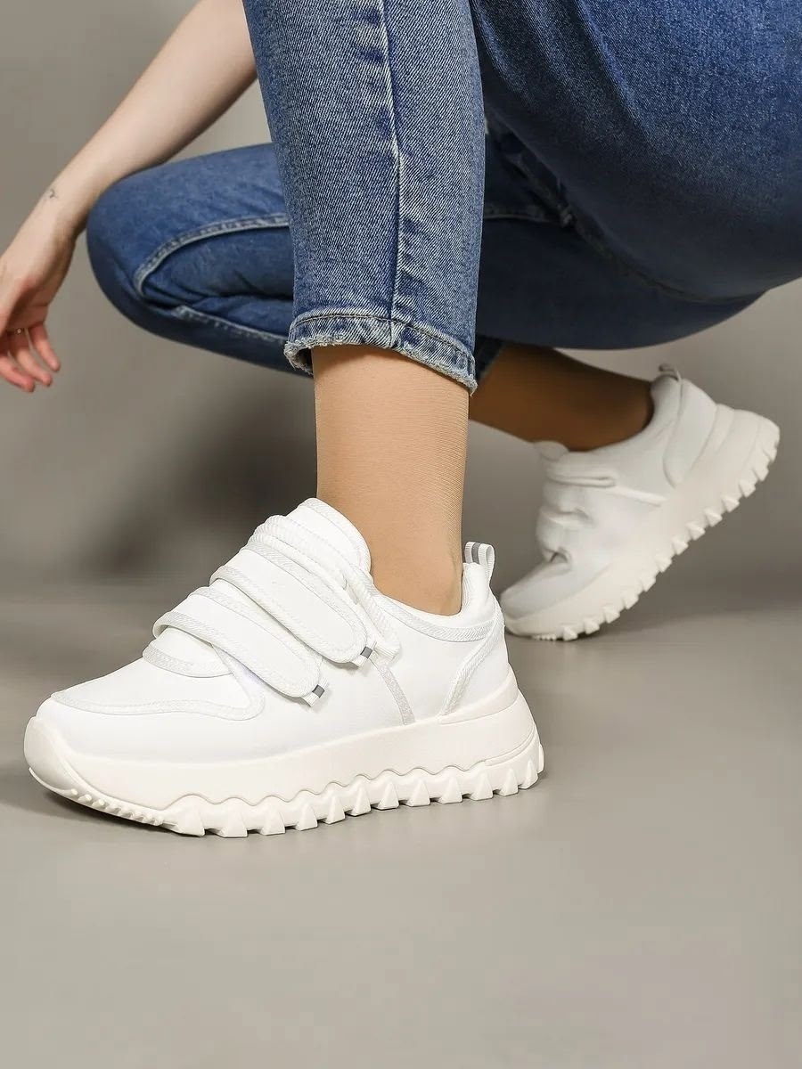 ,женские кроссовки,кроссовки женские белые,кроссовки белая,спортивная