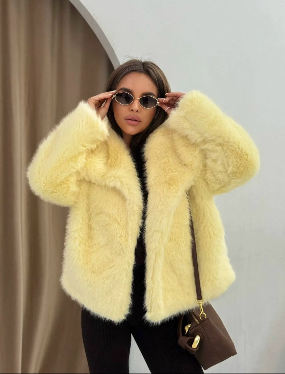 шуба меховая,шуба короткая,шубка,искусственная шуба,серая шуба