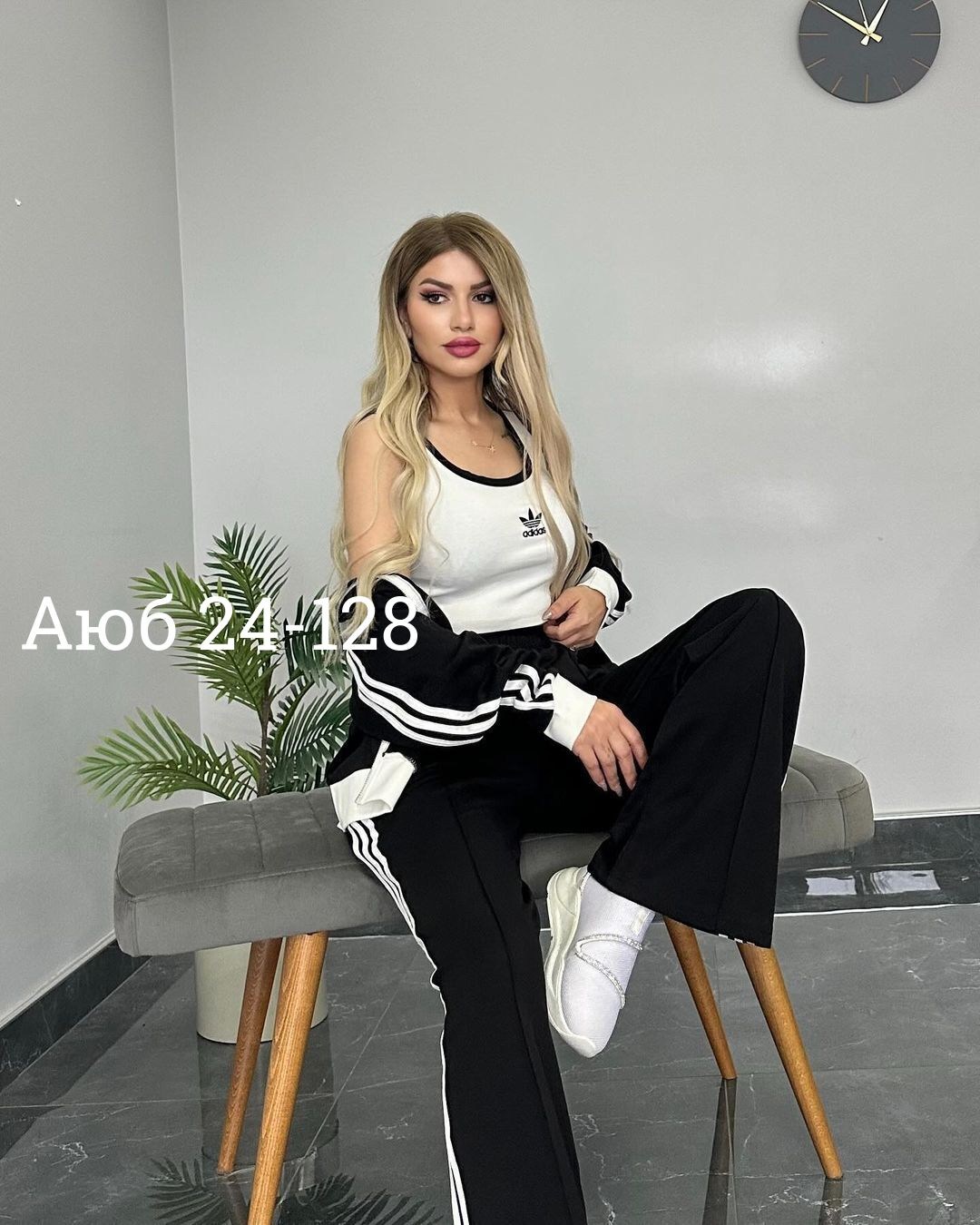 женский спортивный костюм adidas,adidas костюм спортивный,костюмы спортивные женские,спортивные костюмы,спортивные костюмы адидас