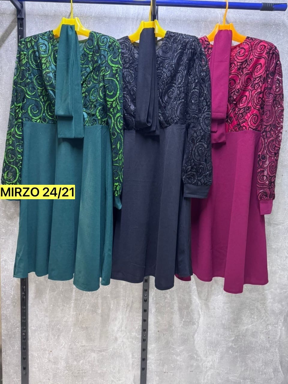 женское платье больших размеров,платье миди нарядное,нарядное платье,платье большие размеры,платье женские вечерние