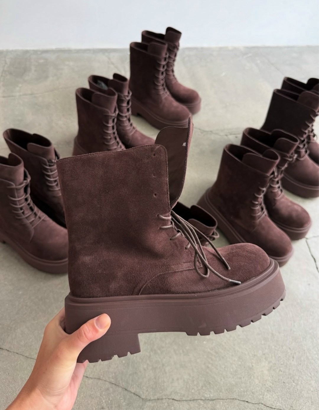 ,женские ботинки,коричневые ботинки,модные ботинки,женская  зимняя