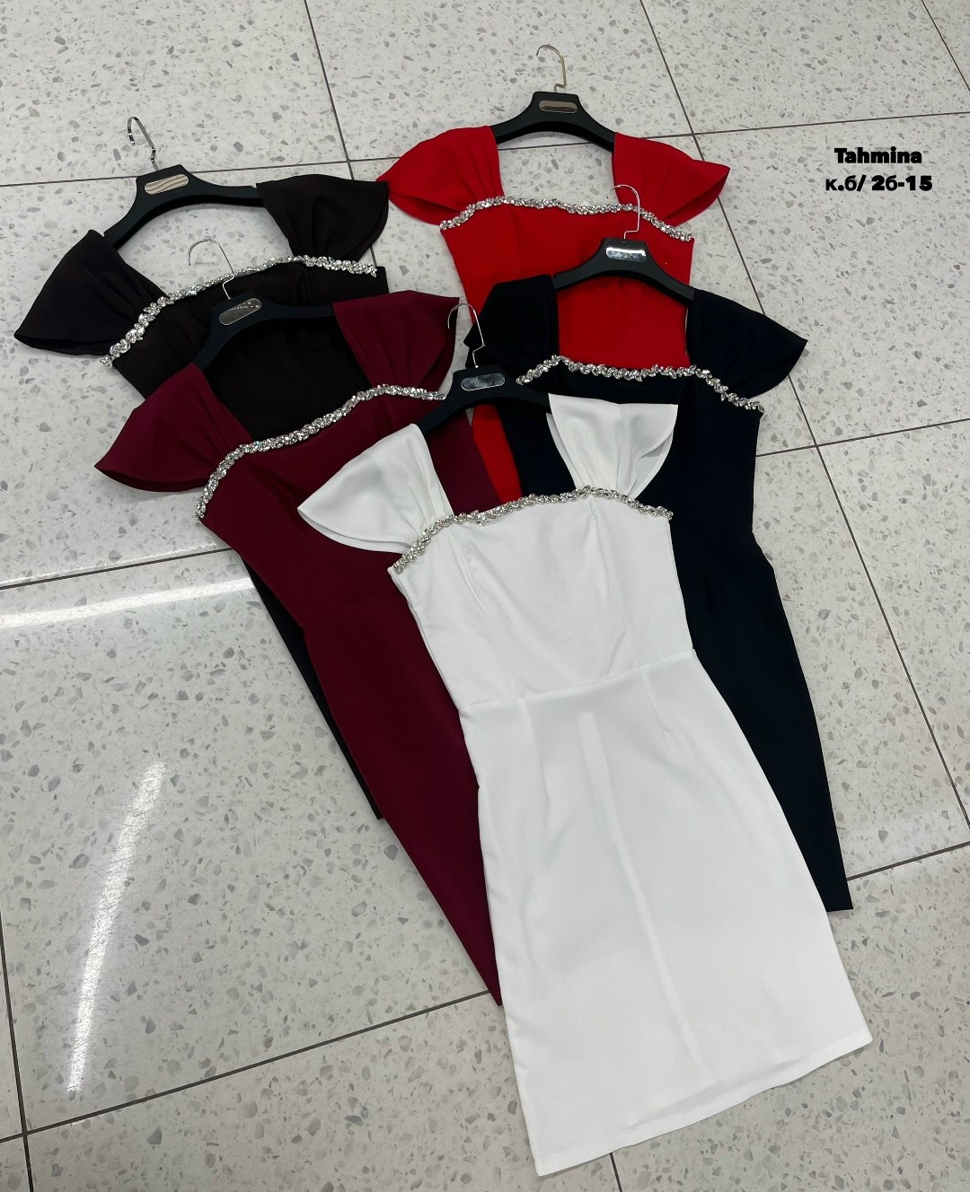 бандажное платье,мини платье,платье короткие,красное платье короткое облегающее,облегающее платье