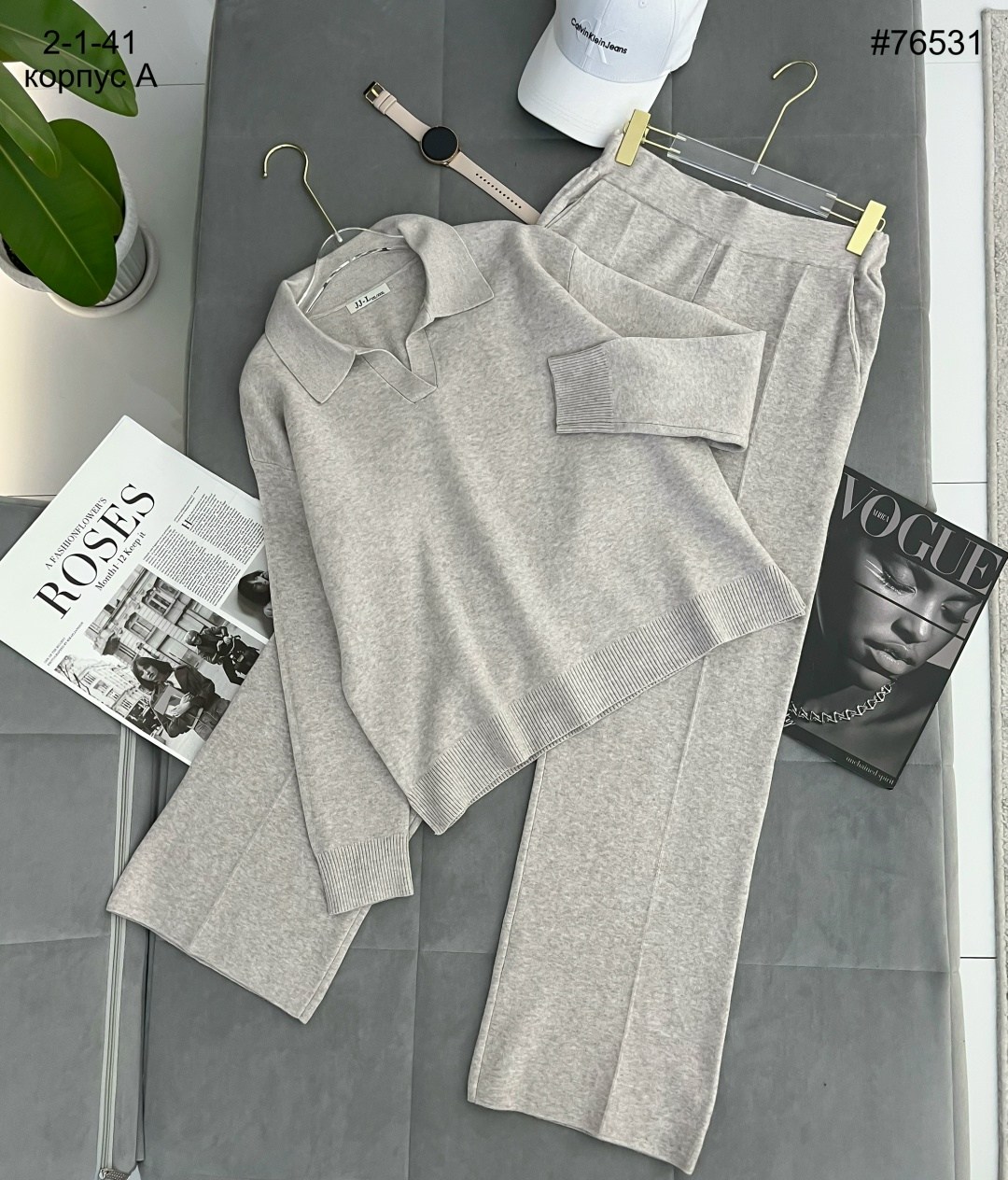 костюм двойка кашемир,трикотажные костюмы,трикотажный костюм женский,женский костюм,костюмы двойки