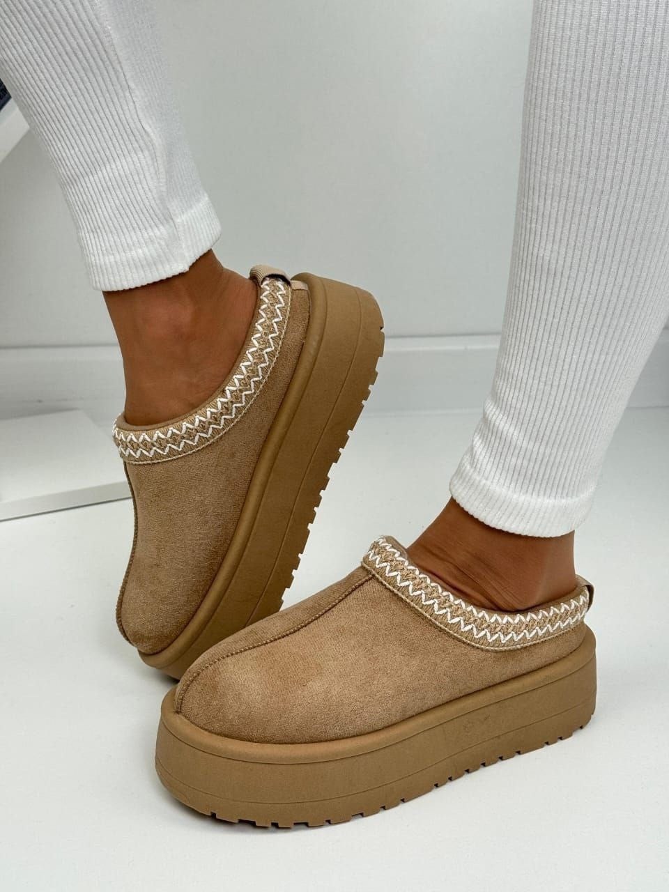 ,угги женские, женская,платформа ,угги модные