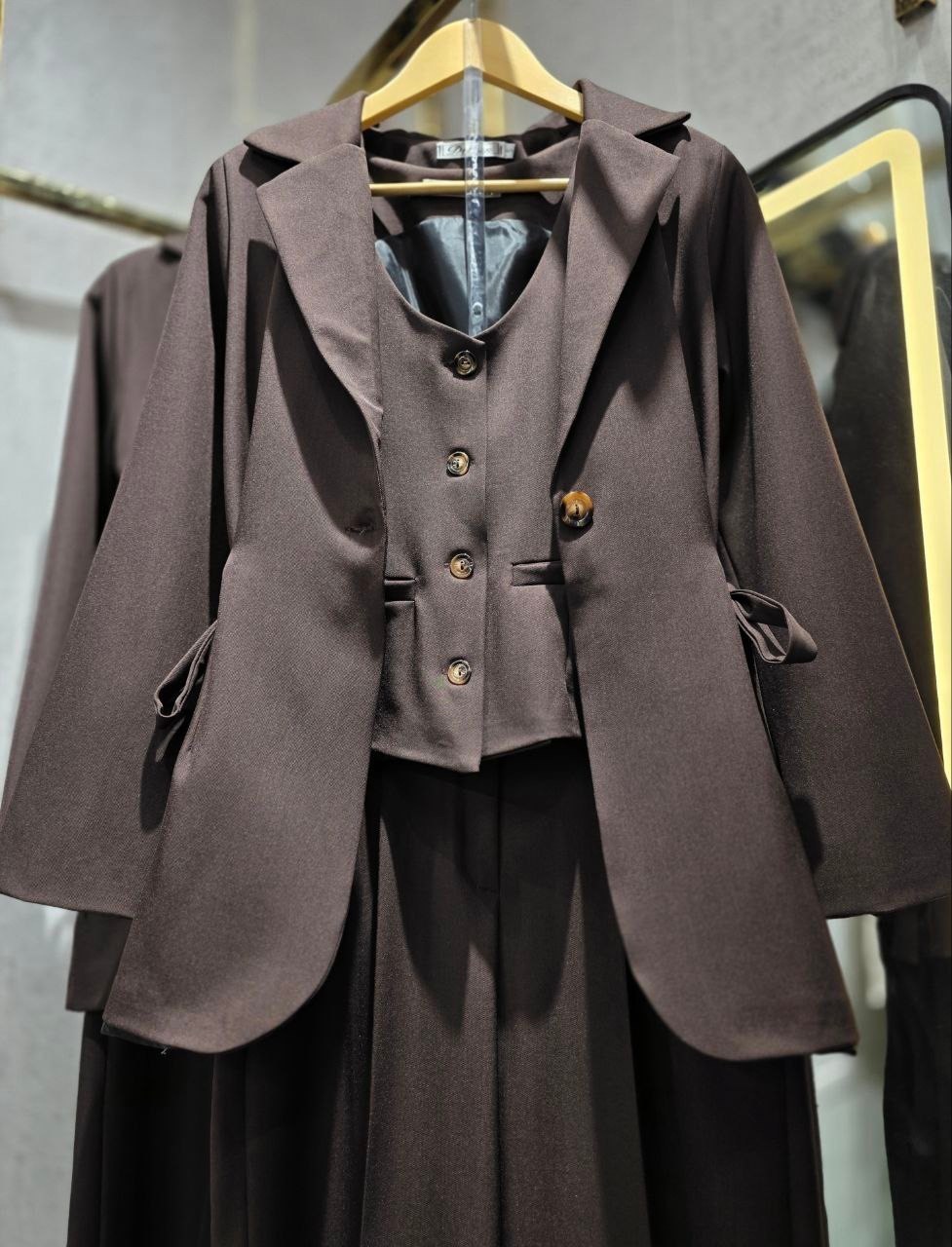 женские костюмы,костюм тройка женский,стильные костюмы,модные брючные костюмы,брючный костюм элегантный