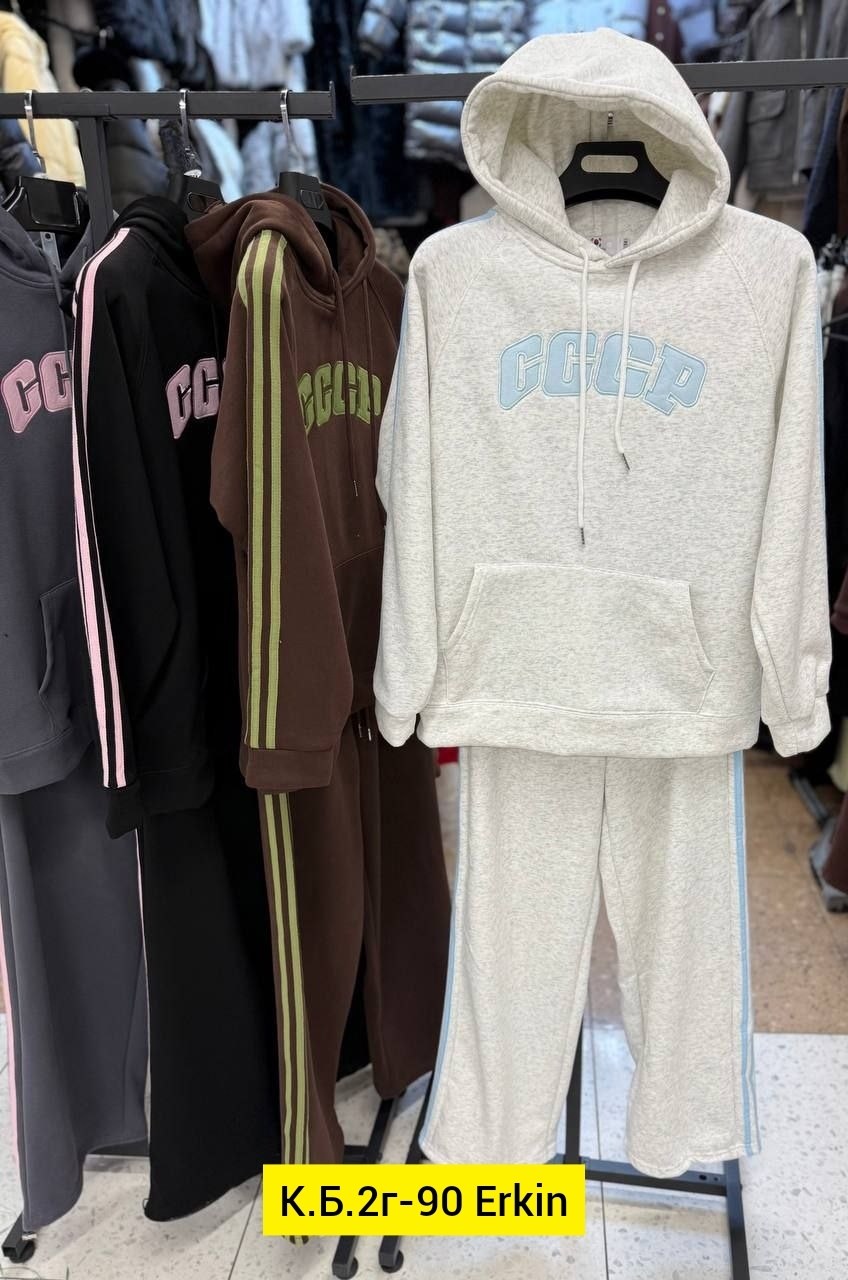 женский костюм на флисе,cпортивный костюм женский на флисе,костюмы спортивные,спортивный костюм серый gap,костюм на флисе