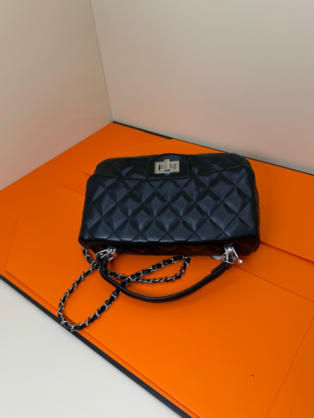 сумка шанель,сумка chanel,женские сумки chanel,сумка шанель оригинал,сумочка шанель