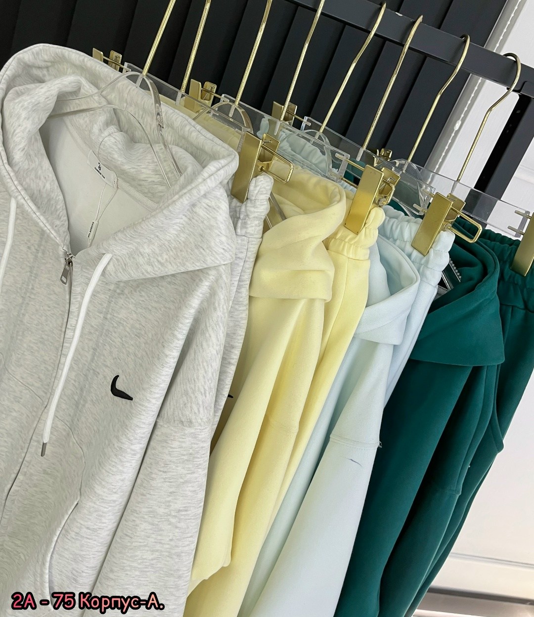 костюм спортивный на флисе,спортивные костюм,костюм на флисе,женский костюм на флисе,спортивные костюмы женские