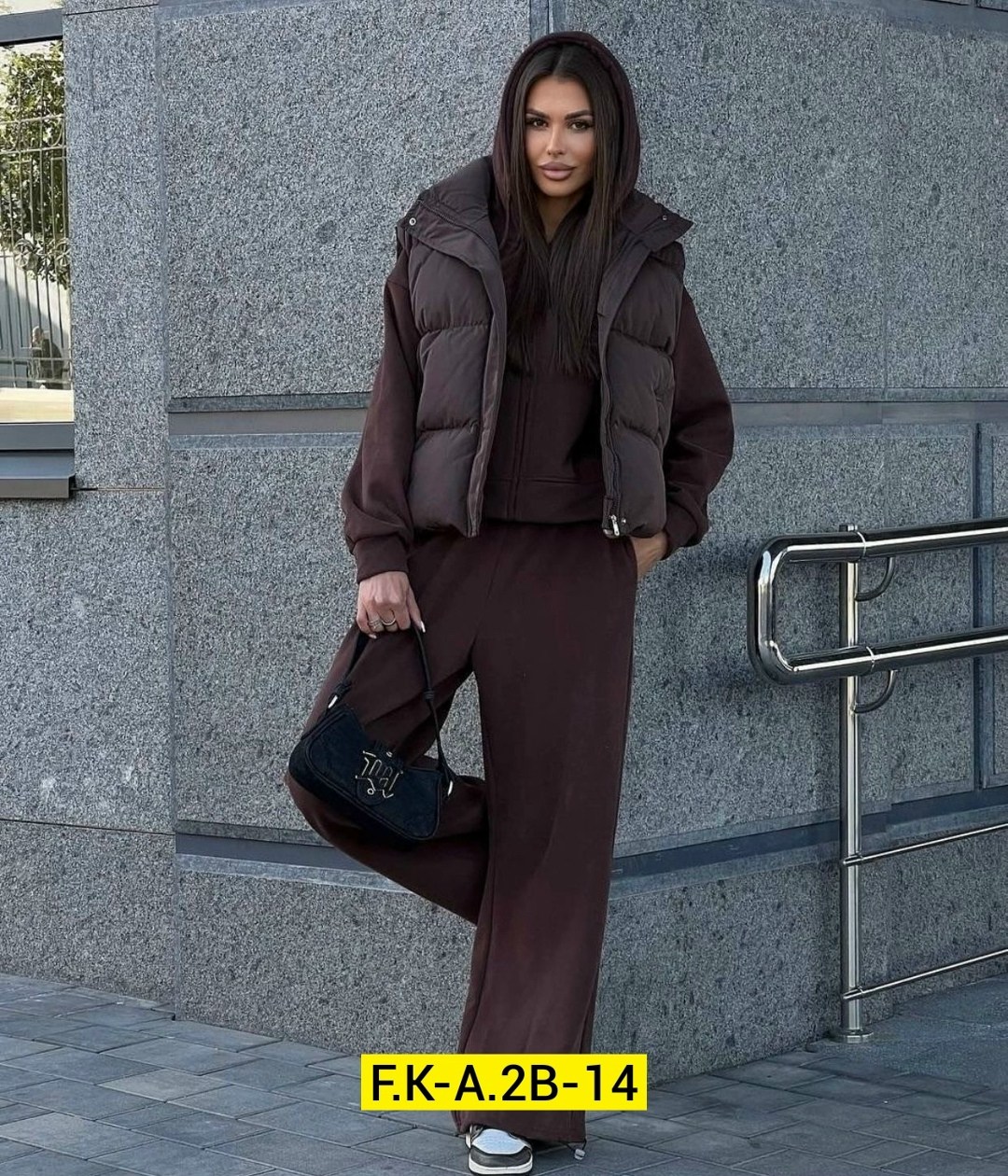 костюм женский тройка,костюм тройка,женские костюмы,костюм на флисе,костюм коричневый