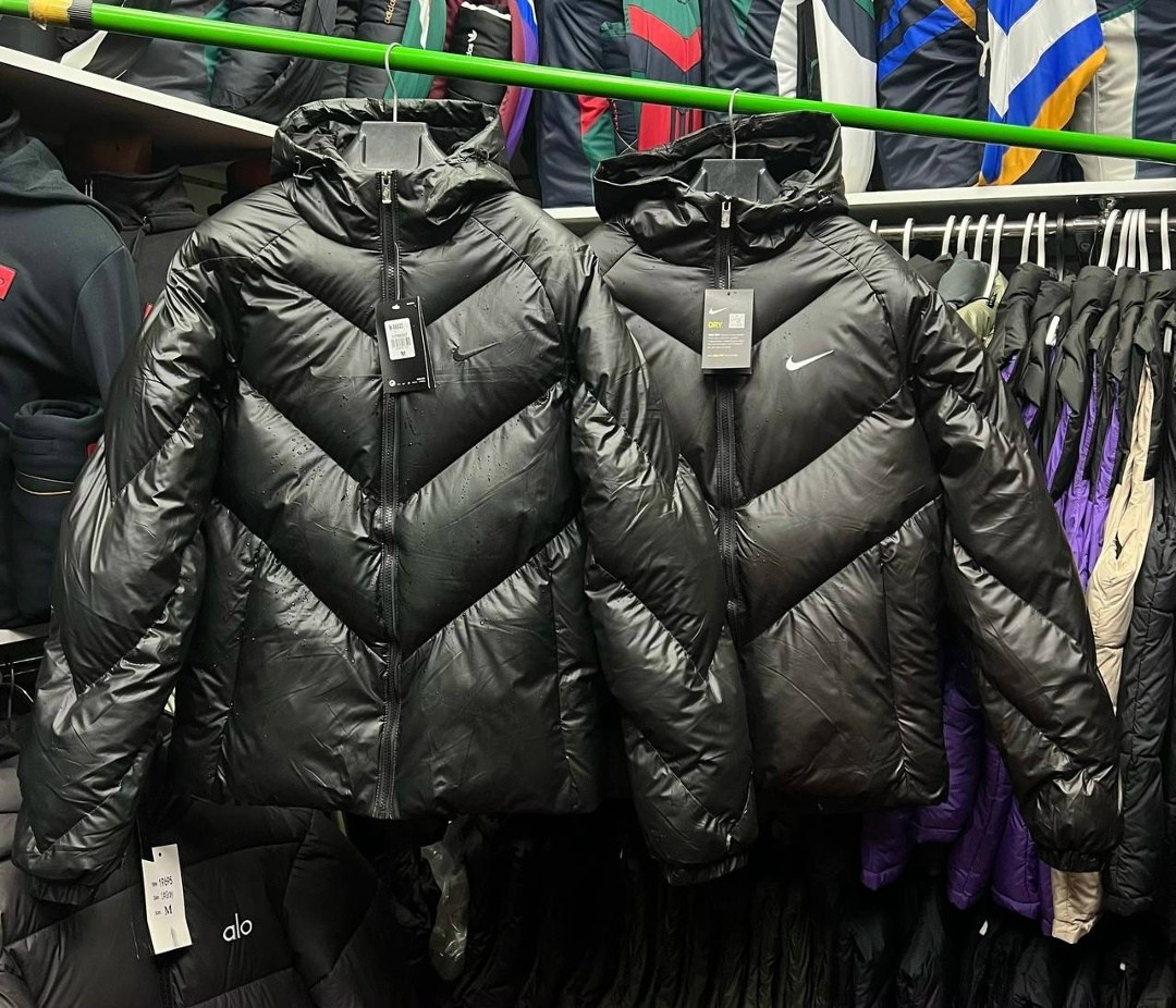 мужские пуховики nike,куртка зимняя nike,демисезонная куртка,куртка мужская зимняя nike,пуховик найк