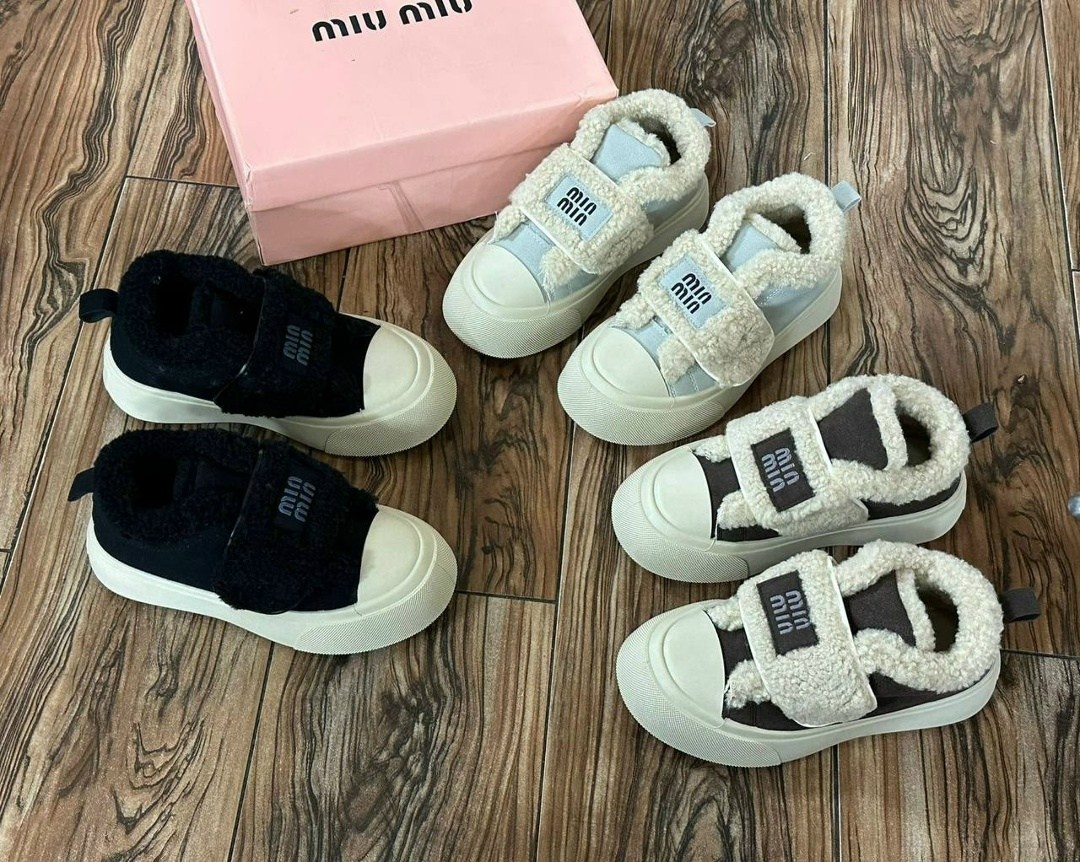 ,кроссовки miu miu женские,женские кроссовки,теплые кроссовки,женская
