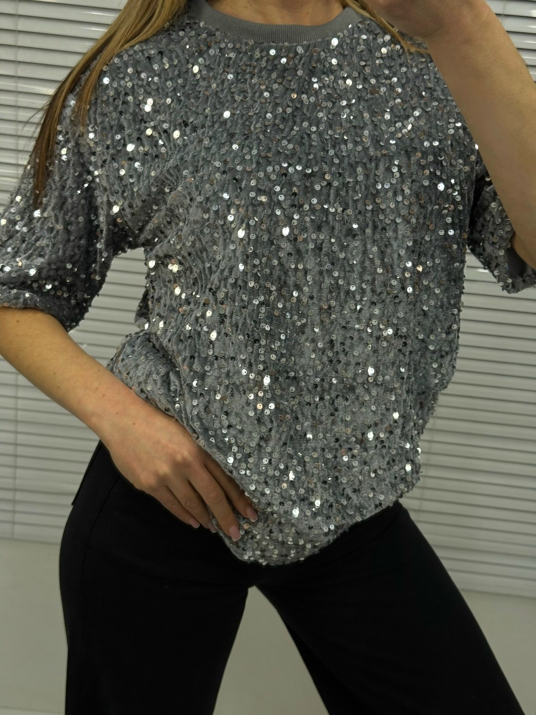 кофта с пайетками,футболка с пайетками,блузка с пайетками,блуза с пайетками,блузка женская