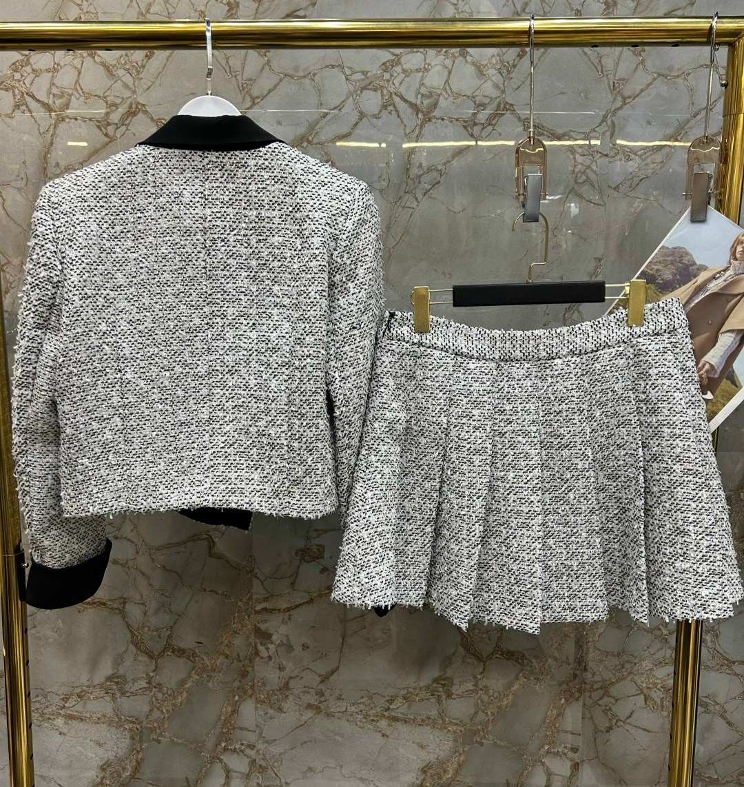 твидовый костюм chanel,женский твидовый костюм,твидовый костюм с юбкой,твидовые костюмы,шанель твидовый костюм