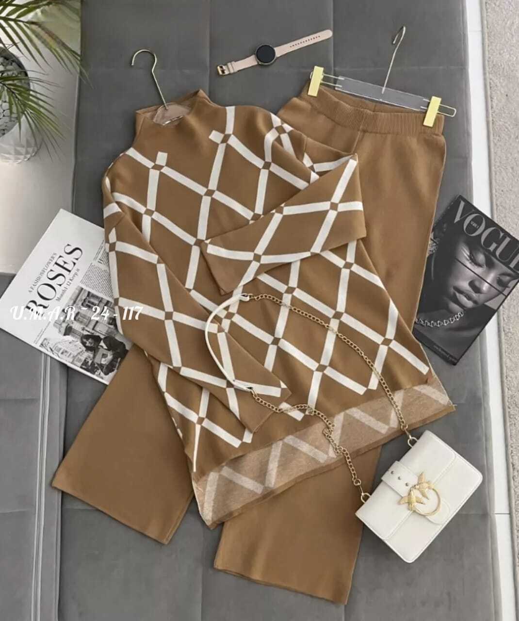 трикотажные костюмы,женский трикотажный костюм,костюм с принтом,комплект одежды,женские костюмы