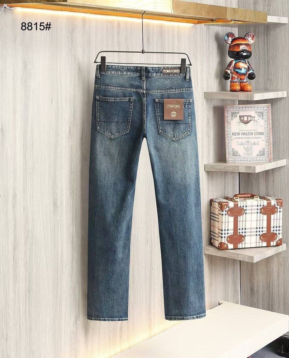 мужские джинсы,модные джинсы,модные мужские джинсы,джинсы для мужчин,брюки джинсовые