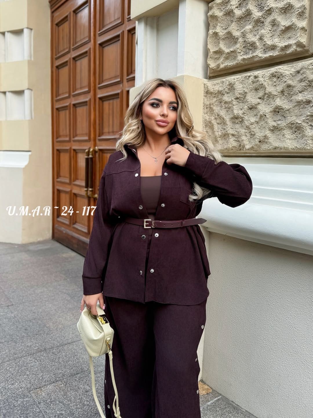 костюмы брючные,женские костюмы больших размеров,женские костюмы,костюм тройка женский,брючный костюм больших размеров