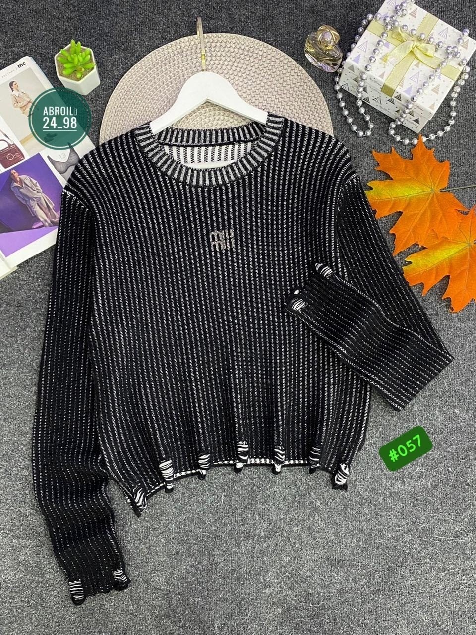 рваные свитера,модные свитера,свитера женские,джемпер вязаный,свитер джемпер