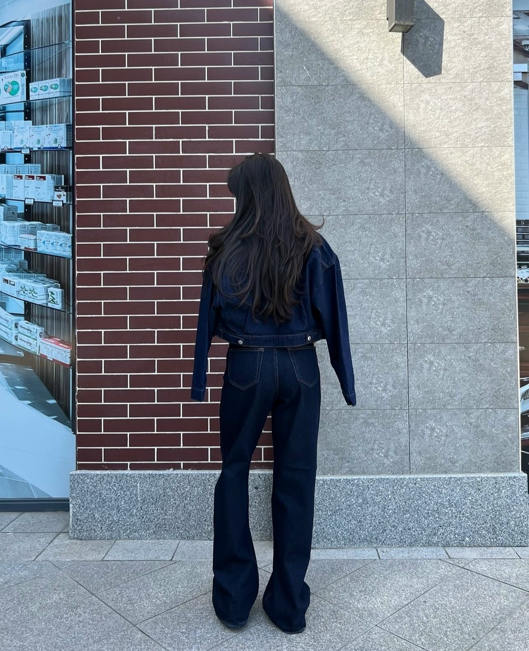 джинсы широкие,широкие женские джинсы,женские джинсы,джинсы для девочек,джинсы прямые