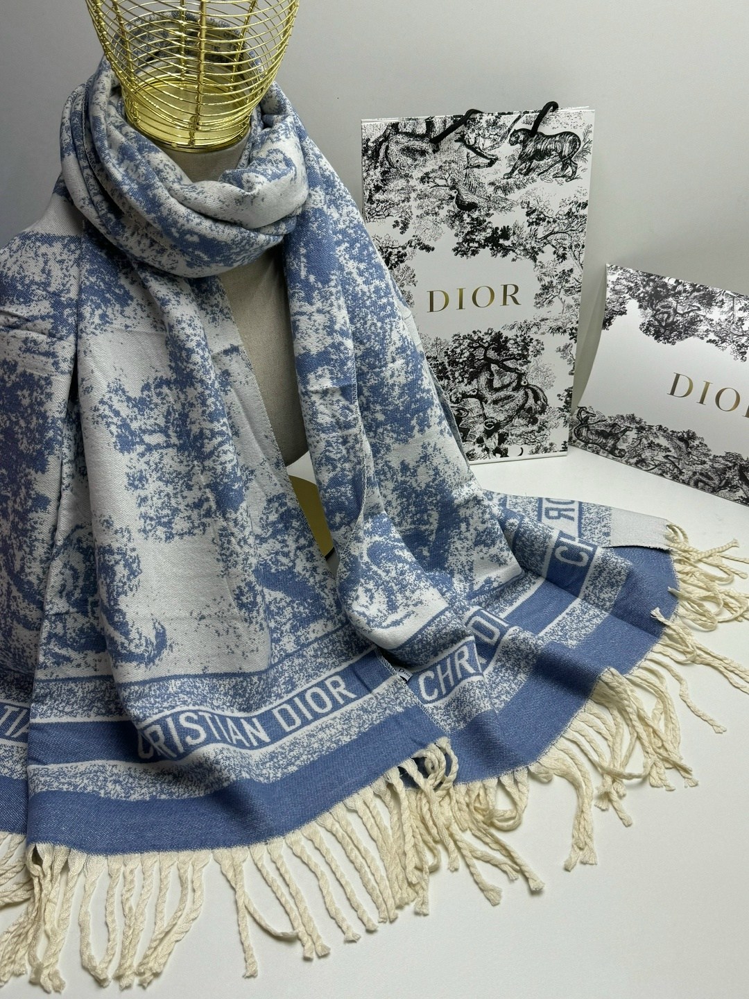 палантин диор,палантин кристиан диор,палантины dior,палантин женские,шарф палантин диор