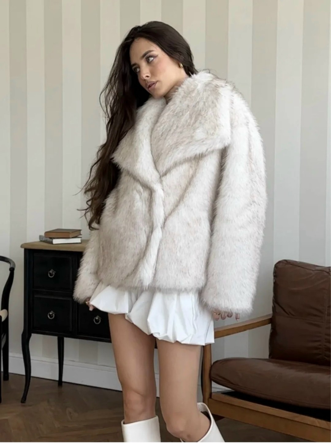 шуба белая,искусственная шуба,шуба из эко меха,шубка,шубка белая