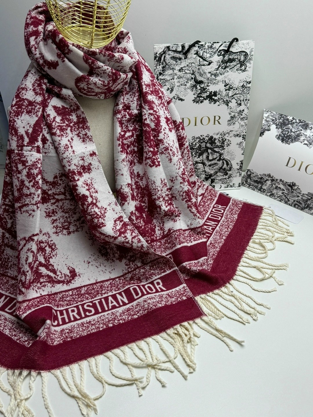 палантин диор,палантин кристиан диор,палантины dior,палантин женские,шарф палантин диор