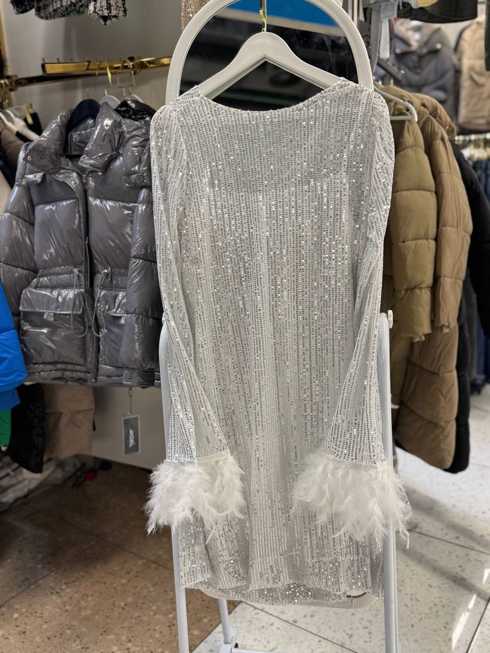 платье с перьями,свадебная платья,платья роскошные,мода стиль,стильное платье