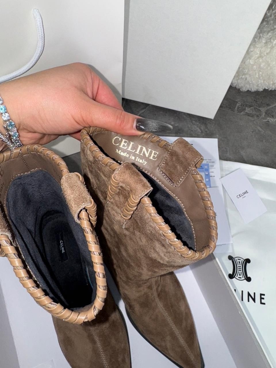 замшевые ботильоны,сапоги изабель марант казаки,замшевые ботинки,сапоги celine, celine 2025