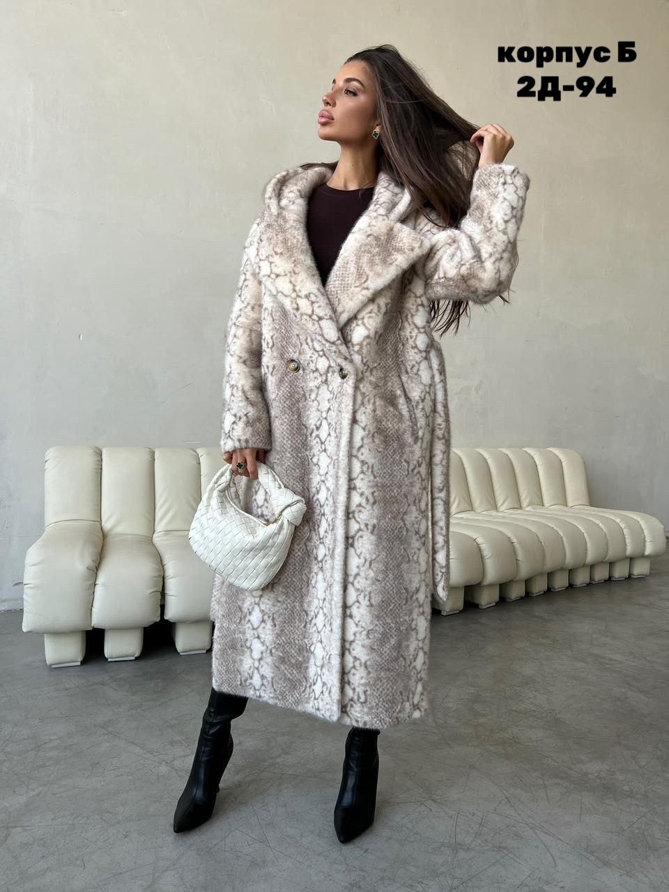 искусственная шуба,шуба искусственная зимняя с капюшоном экомех,шуба искуственная,шубка,шуба женская