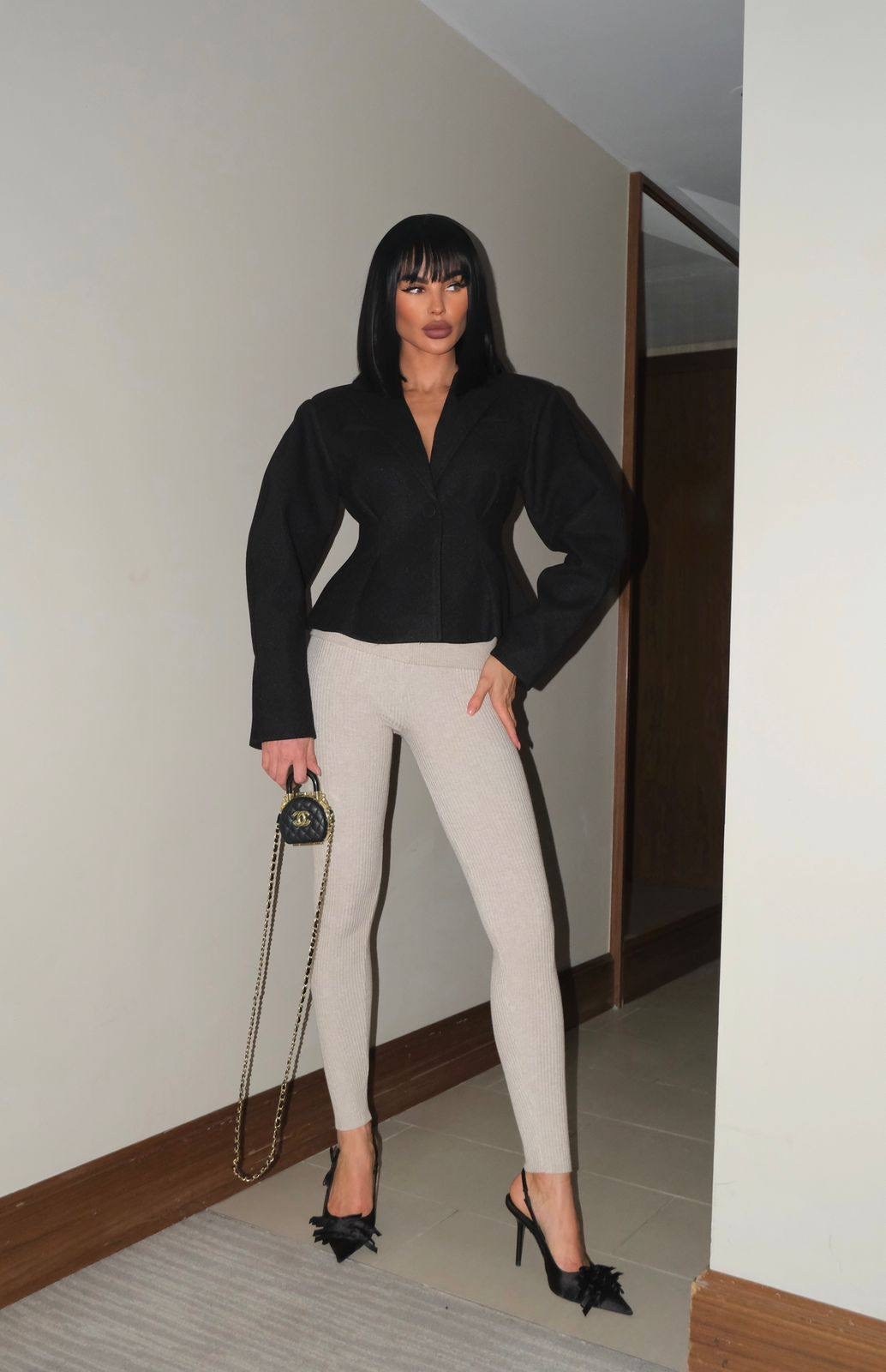 модные образы,кожаные куртки,женские костюмы,мода модная