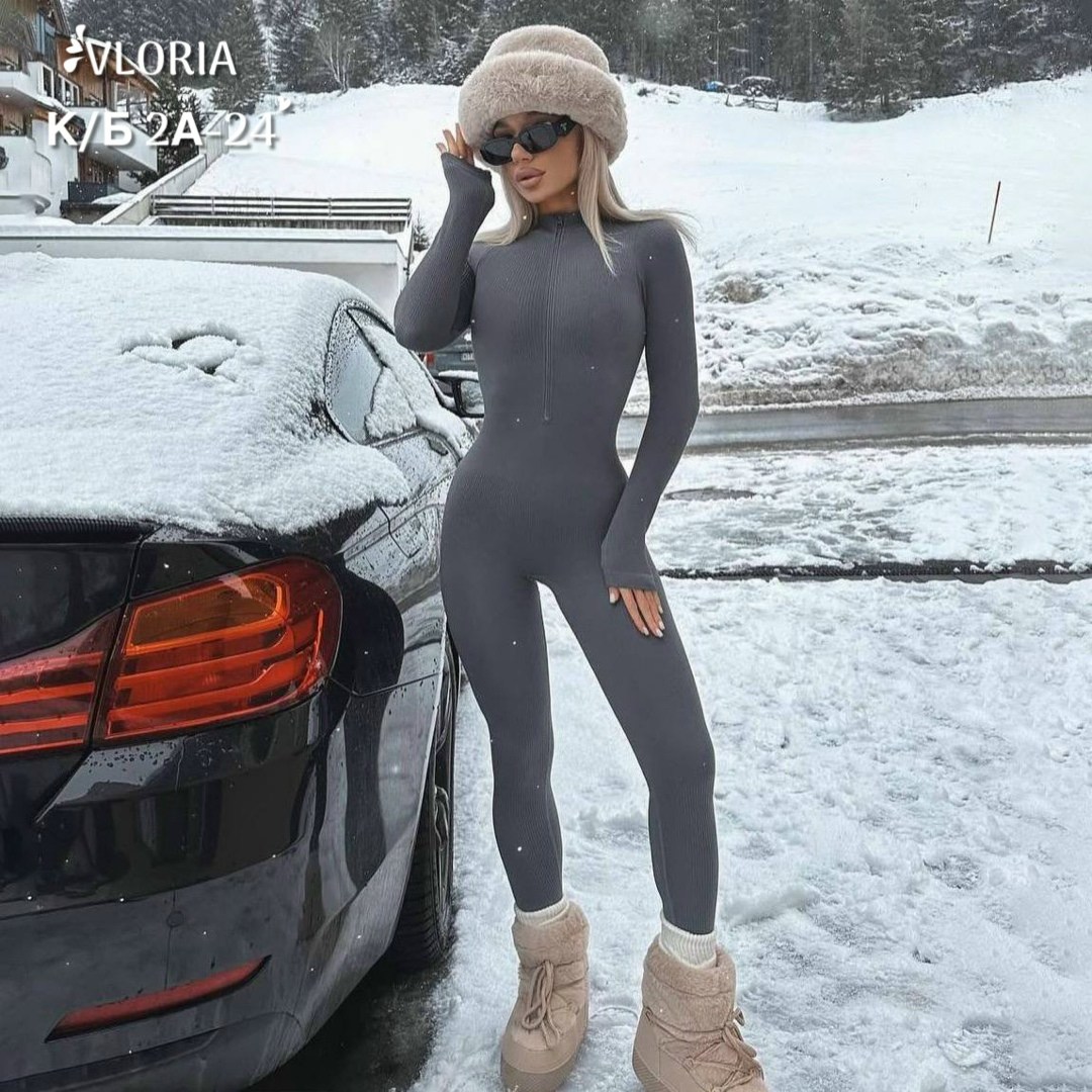 женские комбинезоны,женский спортивный комбинезон,спортивный комбинезон,женский облегающий комбинезон с длинными рукавами,девушка в спортивном