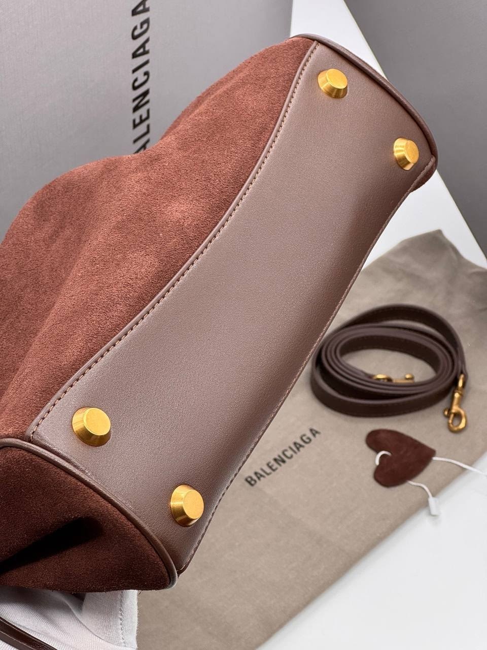 замшевая сумка,женская замшевая сумка,коричневая замшевая сумка,сумка balenciaga,сумка женская balenciaga