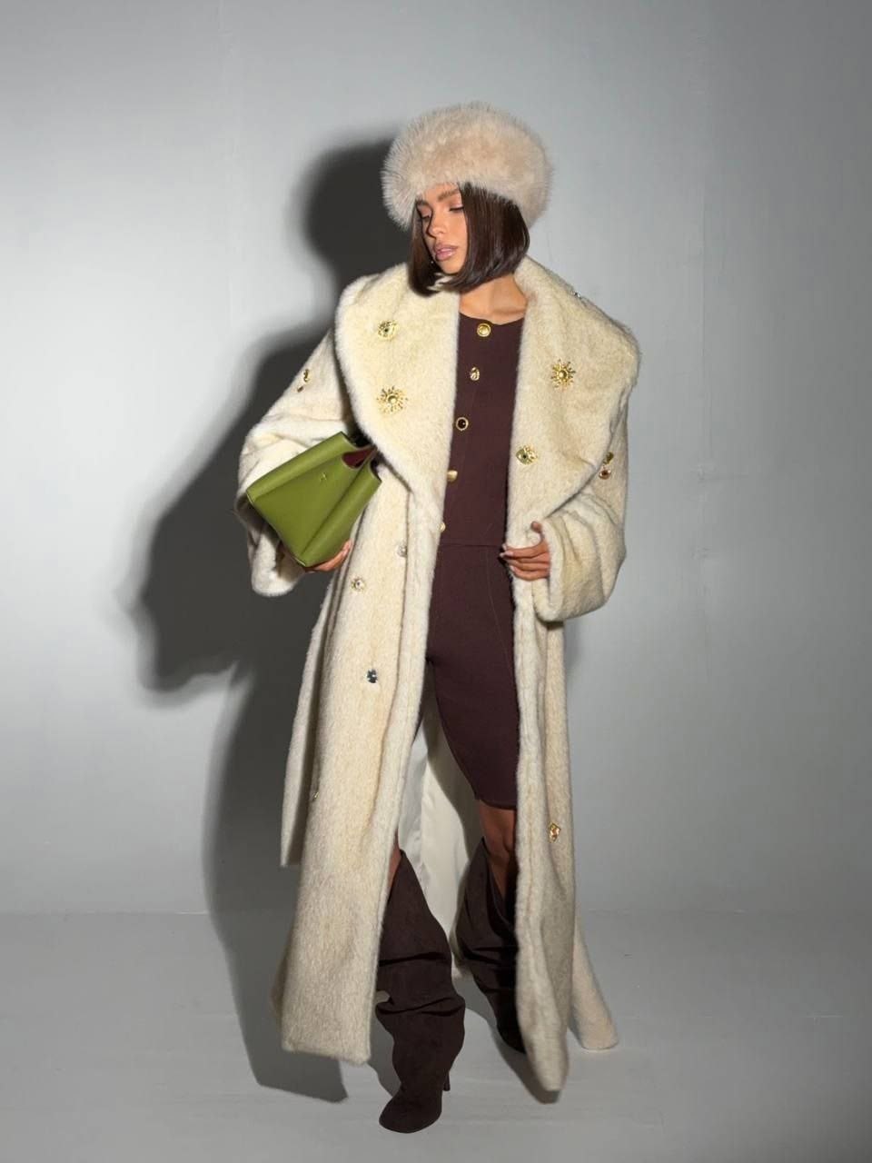 пальто теплое,шуба искусственная,меховое пальто,плюшевое пальто,пальто из искусственного меха