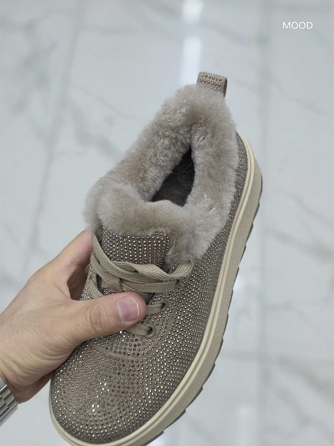 ,женские кроссовки,женская , женская зимняя,брендовая